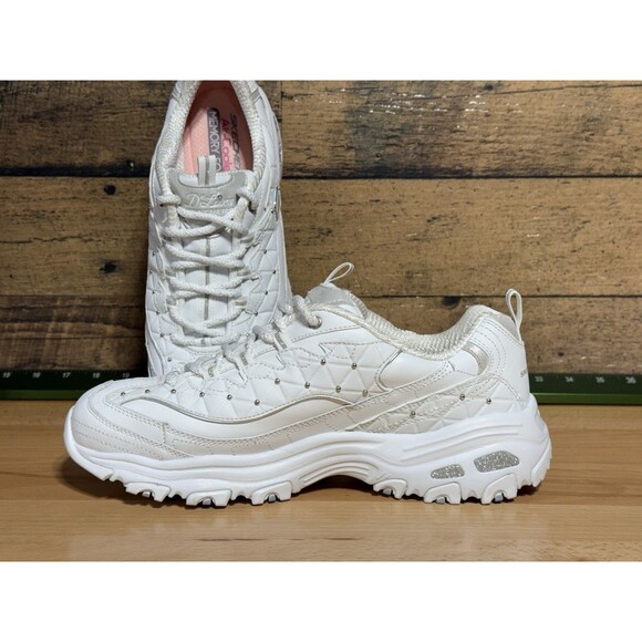RARE Bedazzle SKECHERS Women's D'Lites Lightweight Memory Foam Sneakers 11 White - Picture 7 of 10